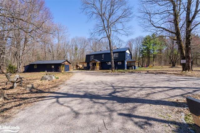 4478 Southwood Road, House detached with 4 bedrooms, 2 bathrooms and 10 parking in Muskoka Lakes ON | Image 1