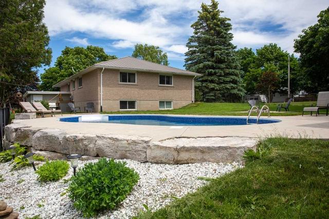 17 Brenda Blvd, House detached with 3 bedrooms, 3 bathrooms and 5 parking in Kawartha Lakes ON | Image 24