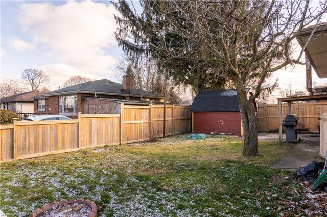 5948 Silverwood Crescent, House detached with 3 bedrooms, 2 bathrooms and 5 parking in Niagara Falls ON | Image 17