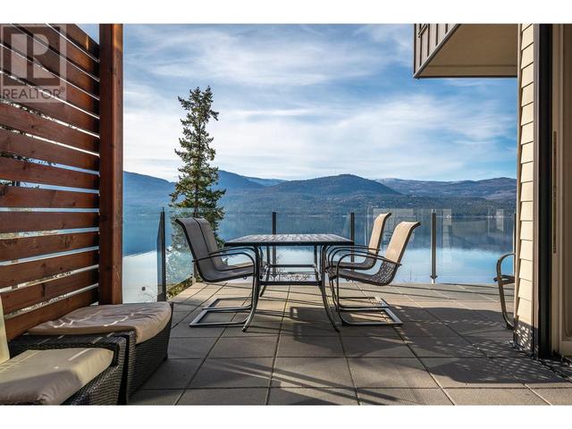 9607 Eastside Rd, House detached with 4 bedrooms, 3 bathrooms and 1 parking in Vernon BC | Image 13