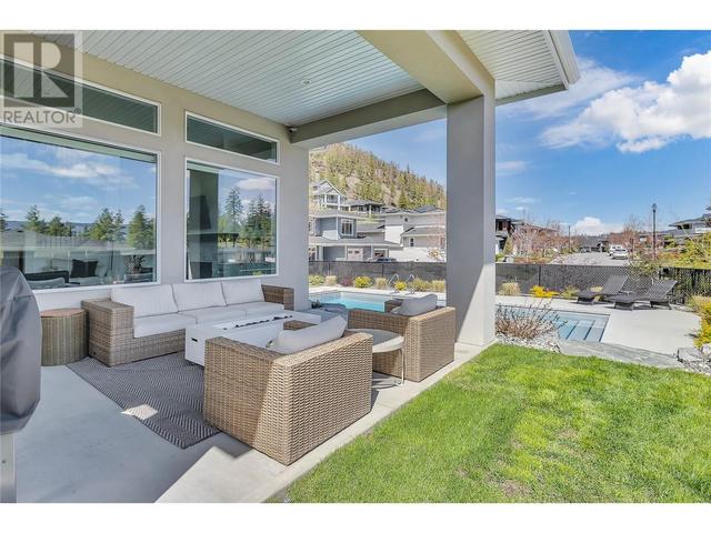 99 Forest Edge Pl, House detached with 5 bedrooms, 3 bathrooms and 2 parking in Kelowna BC | Image 19