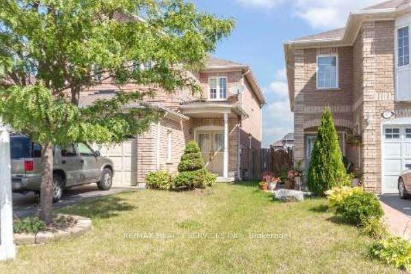 49 Native Landing Dr, House semidetached with 3 bedrooms, 2 bathrooms and 3 parking in Brampton ON | Image 1