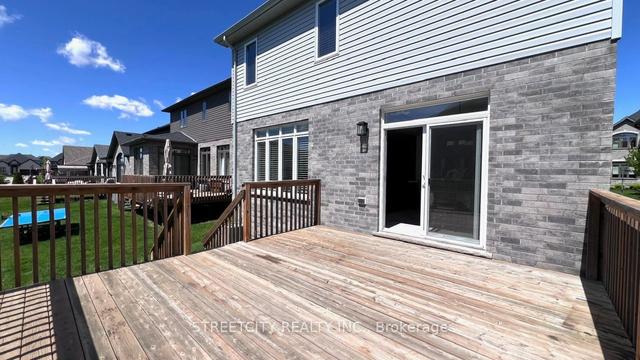 169 - 1061 Eagletrace Dr, Condo with 4 bedrooms, 4 bathrooms and 4 parking in London ON | Image 35