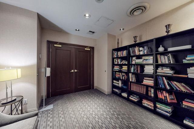 2507 - 18 Parkview Ave, Condo with 2 bedrooms, 2 bathrooms and 1 parking in Toronto ON | Image 22