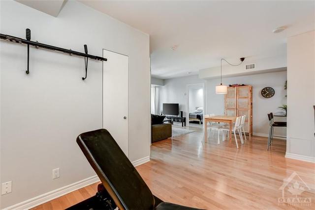 403 - 234 Rideau St, Condo with 2 bedrooms, 2 bathrooms and 1 parking in Ottawa ON | Image 12