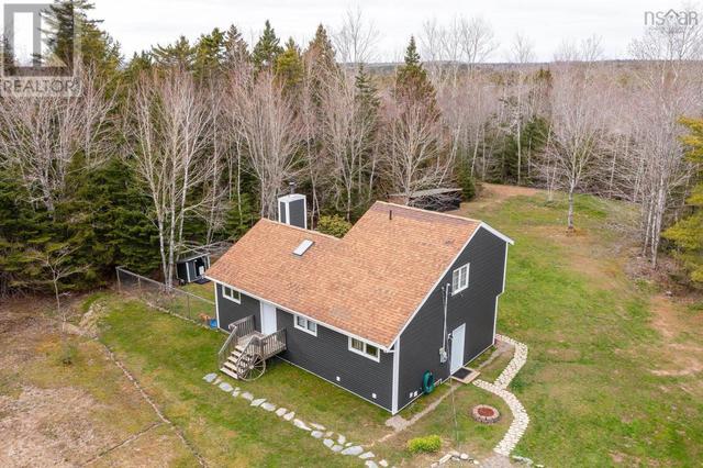 1079 Barr Settlement Rd, House detached with 3 bedrooms, 2 bathrooms and null parking in East Hants NS | Image 4