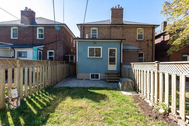 467 Jane St, House semidetached with 3 bedrooms, 2 bathrooms and 0 parking in Toronto ON | Image 21