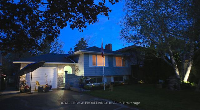 17 Briarwood Cres, House detached with 3 bedrooms, 2 bathrooms and 4 parking in Belleville ON | Image 15