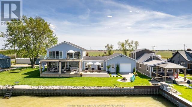 13626 Crystal Beach, House detached with 4 bedrooms, 3 bathrooms and null parking in Lakeshore ON | Image 2