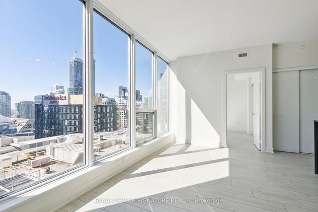 1601 - 15 Mercer St, Condo with 2 bedrooms, 2 bathrooms and 0 parking in Toronto ON | Image 6