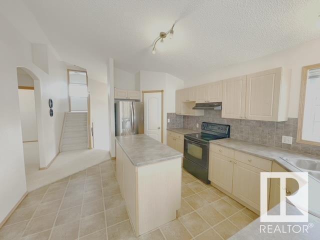 16133 130a St Nw, House detached with 4 bedrooms, 3 bathrooms and null parking in Edmonton AB | Image 10