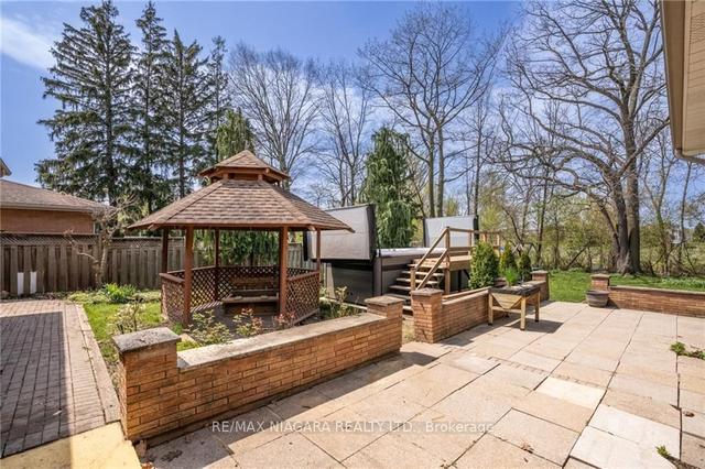 1740 Four Mile Creek Rd, House detached with 4 bedrooms, 2 bathrooms and 12 parking in Niagara on the Lake ON | Image 27