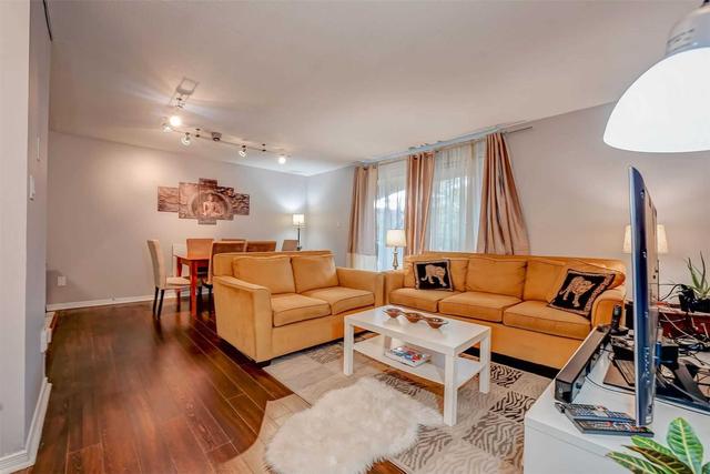 28 - 25 Pebble Byway, Townhouse with 3 bedrooms, 1 bathrooms and 1 parking in Toronto ON | Image 8