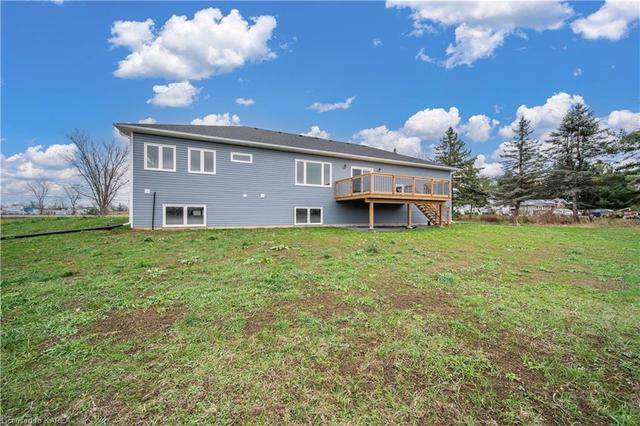 5777 Highway 38, House detached with 3 bedrooms, 2 bathrooms and 7 parking in South Frontenac ON | Image 41