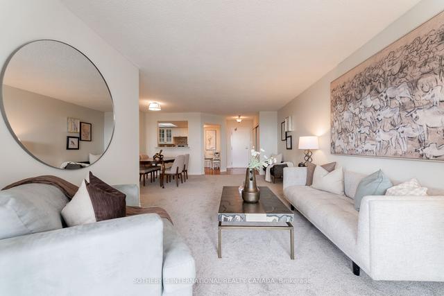 709 - 22 Clarissa Dr, Condo with 2 bedrooms, 2 bathrooms and 1 parking in Richmond Hill ON | Image 8