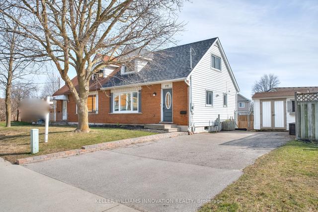 198 Kehl St, House semidetached with 3 bedrooms, 2 bathrooms and 4 parking in Kitchener ON | Image 1