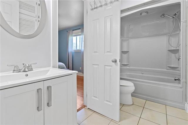 793 Tupper St, House detached with 3 bedrooms, 2 bathrooms and 3 parking in Brockville ON | Image 15