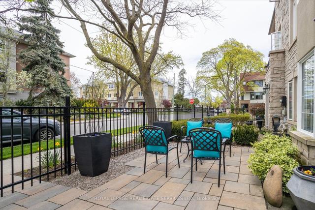 134 John St, House attached with 3 bedrooms, 4 bathrooms and 3 parking in Oakville ON | Image 23