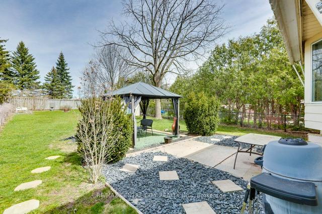 996 Jalna Blvd, House detached with 4 bedrooms, 2 bathrooms and 3 parking in London ON | Image 24