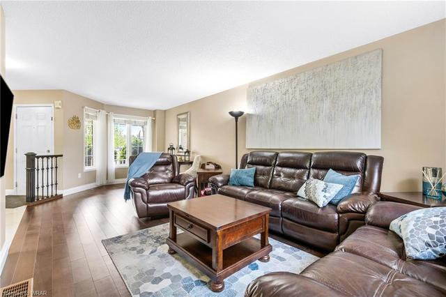 124 Crawford Cres, House detached with 4 bedrooms, 2 bathrooms and 3 parking in Cambridge ON | Image 40