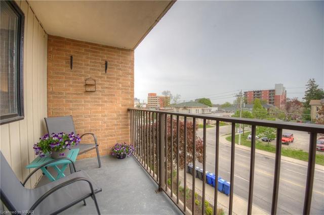 401 - 64 Benton St, House attached with 1 bedrooms, 1 bathrooms and 1 parking in Kitchener ON | Image 15