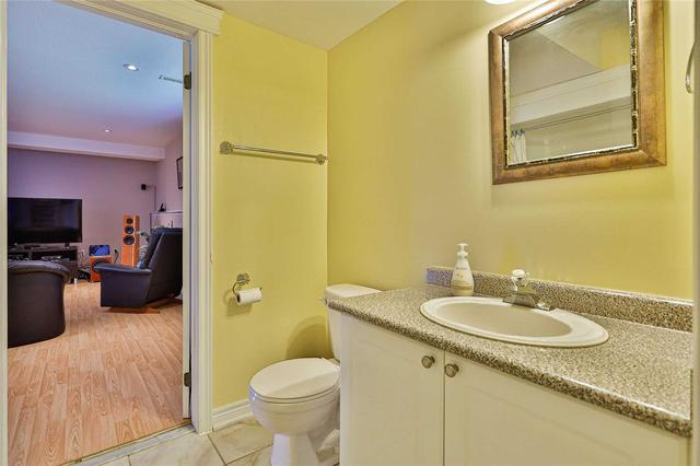 18 Todd Dr, House detached with 2 bedrooms, 3 bathrooms and 4 parking in Barrie ON | Image 18