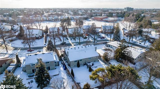 6891 Estoril Road, House semidetached with 3 bedrooms, 1 bathrooms and 4 parking in Mississauga ON | Image 31