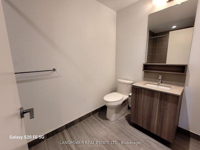 6101 - 5 Buttermill Ave, Condo with 2 bedrooms, 2 bathrooms and 1 parking in Vaughan ON | Image 4