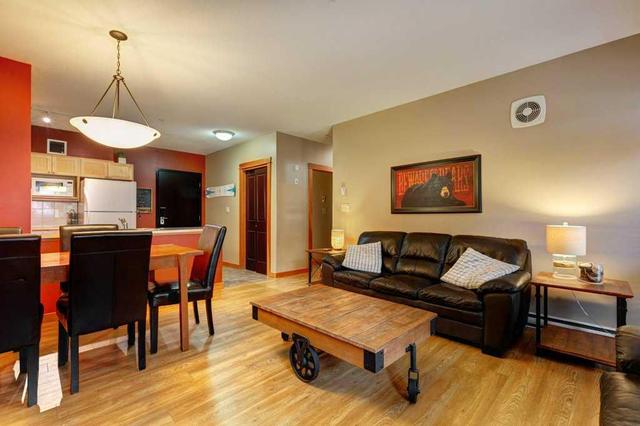 116 - 109 Montane Road, Condo with 2 bedrooms, 2 bathrooms and 1 parking in Canmore AB | Image 4