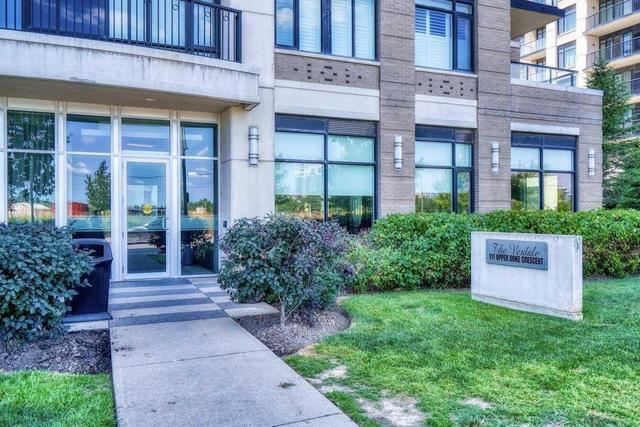 215 - 111 Upper Duke Cres, Condo with 2 bedrooms, 2 bathrooms and 1 parking in Markham ON | Image 2
