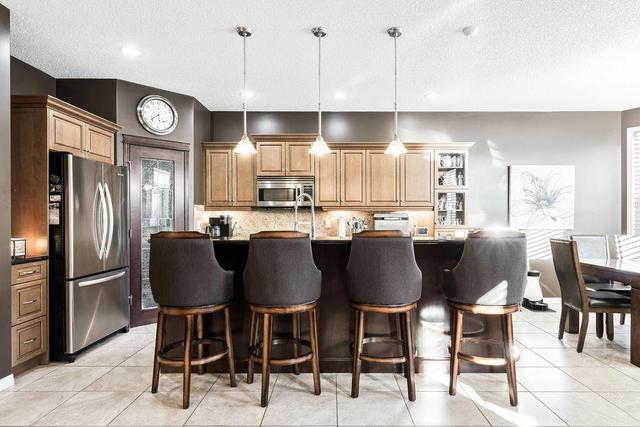 146 New Brighton Lane Se, House detached with 4 bedrooms, 3 bathrooms and 4 parking in Calgary AB | Image 3