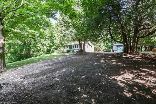 34830 Old River Road, House detached with 1 bedrooms, 1 bathrooms and 10 parking in Central Huron ON | Image 12