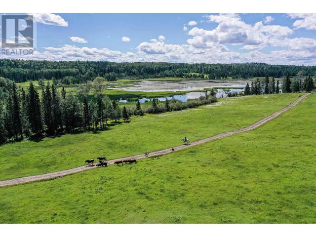 7807 N Bonaparte Road, House other with 2 bedrooms, 2 bathrooms and null parking in Cariboo L BC | Image 3