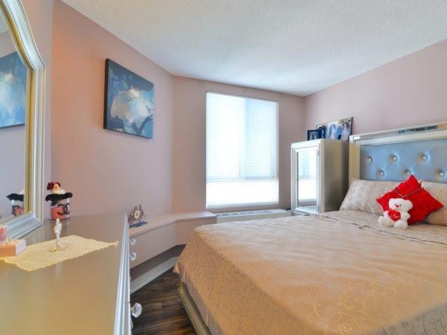 809 - 61 Markbrook Lane, Condo with 2 bedrooms, 2 bathrooms and 1 parking in Toronto ON | Image 12
