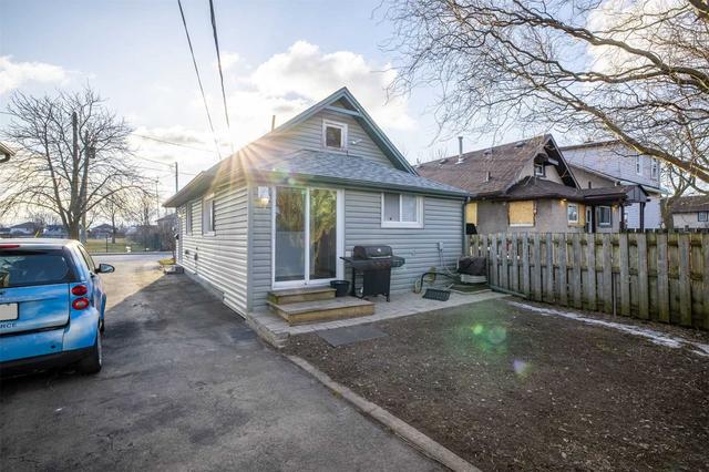 658 Steele St, House detached with 2 bedrooms, 1 bathrooms and 5 parking in Port Colborne ON | Image 9