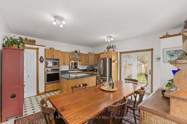 58 Young St, House detached with 2 bedrooms, 2 bathrooms and 6 parking in Brighton ON | Image 36
