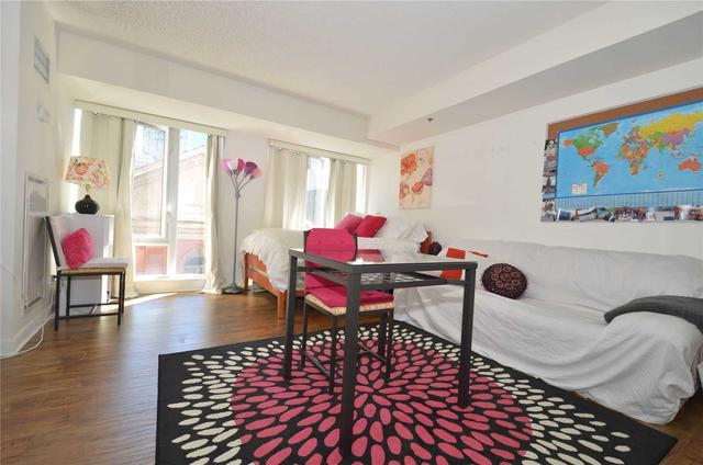 717 - 210 Victoria St, Condo with 0 bedrooms, 1 bathrooms and 0 parking in Toronto ON | Image 3