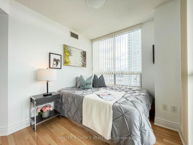 1402 - 50 Brian Harrison Way, Condo with 3 bedrooms, 2 bathrooms and 1 parking in Toronto ON | Image 11