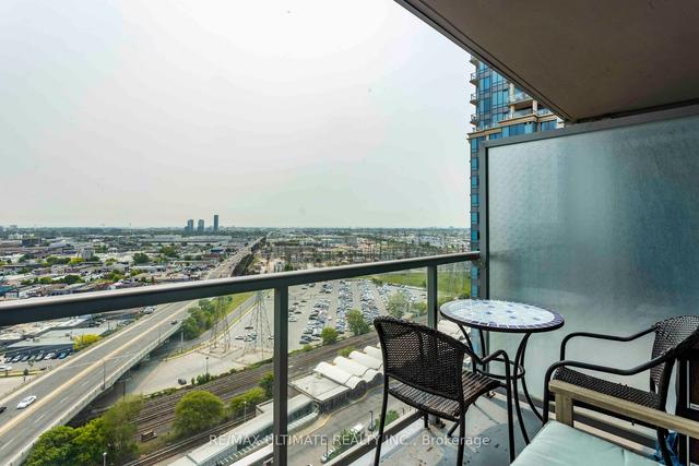 1810 - 15 Viking Lane, Condo with 1 bedrooms, 1 bathrooms and 1 parking in Toronto ON | Image 7