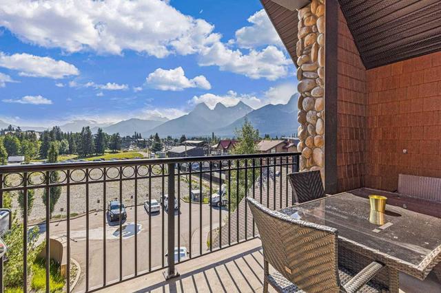 406 - 901 Mountain Street, Condo with 3 bedrooms, 2 bathrooms and 2 parking in Canmore AB | Image 4