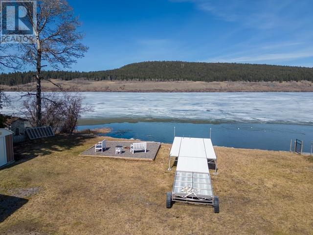 6173 Hunt Road, House detached with 4 bedrooms, 3 bathrooms and null parking in Cariboo L BC | Image 4