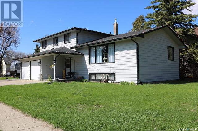 608 Windover Avenue, House detached with 4 bedrooms, 3 bathrooms and null parking in Moosomin SK | Image 45