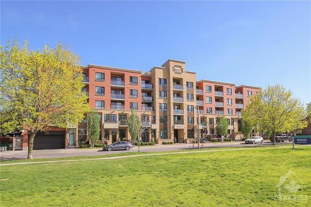 206 - 316 Bruyere Street, Condo with 1 bedrooms, 1 bathrooms and 1 parking in Ottawa ON | Image 1
