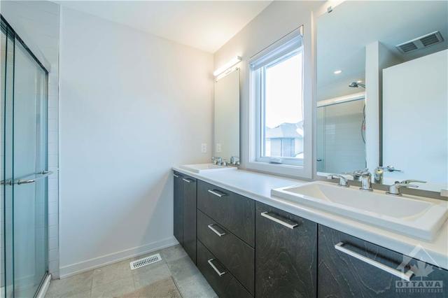 673 Odyssey Way, Townhouse with 3 bedrooms, 3 bathrooms and 2 parking in Ottawa ON | Image 24