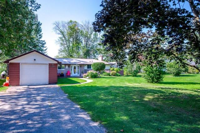 89 Kenedon Drive, House detached with 2 bedrooms, 1 bathrooms and 5 parking in Kawartha Lakes ON | Image 23