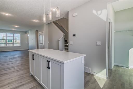 109 Lavender Manor Se, House detached with 3 bedrooms, 2 bathrooms and 2 parking in Calgary AB | Image 14