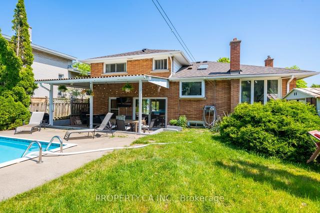 108 Delmar Dr, House detached with 3 bedrooms, 2 bathrooms and 3 parking in Hamilton ON | Image 35