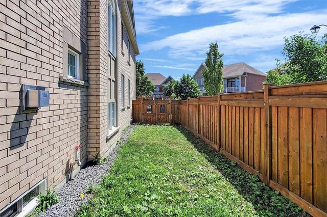 80 Serano Cres, House detached with 4 bedrooms, 4 bathrooms and 6 parking in Richmond Hill ON | Image 33