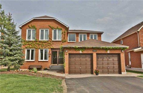 1032 Glenbrook Ave, House detached with 4 bedrooms, 4 bathrooms and 2 parking in Oakville ON | Image 1