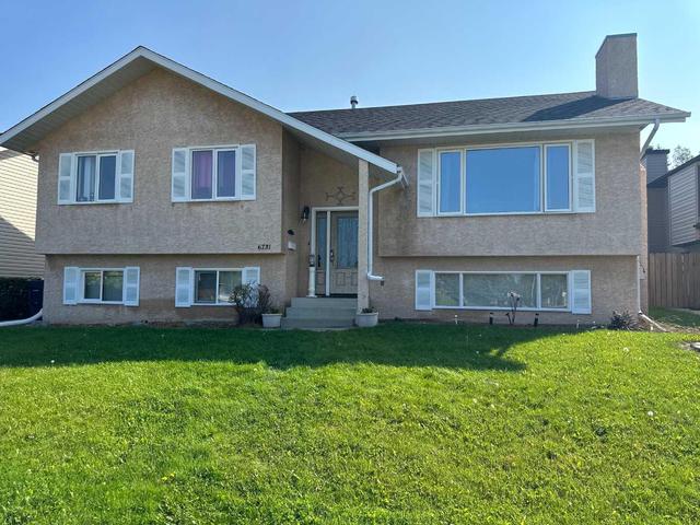6731 61 Street Close, House detached with 4 bedrooms, 2 bathrooms and 2 parking in Rocky Mountain House AB | Image 1